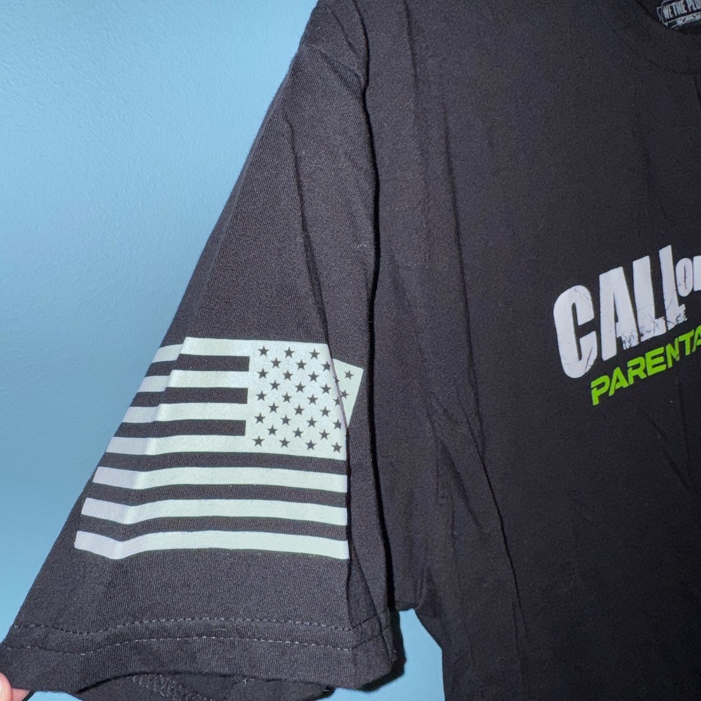 Call of Daddy Black Graphic Tee - Picture 3 of 6